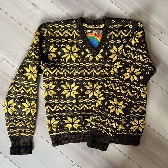 Vintage Wool Sweater, Size Medium/Large Yellow /Brown Geometrical Shapes V Neck - Picture 1 of 4